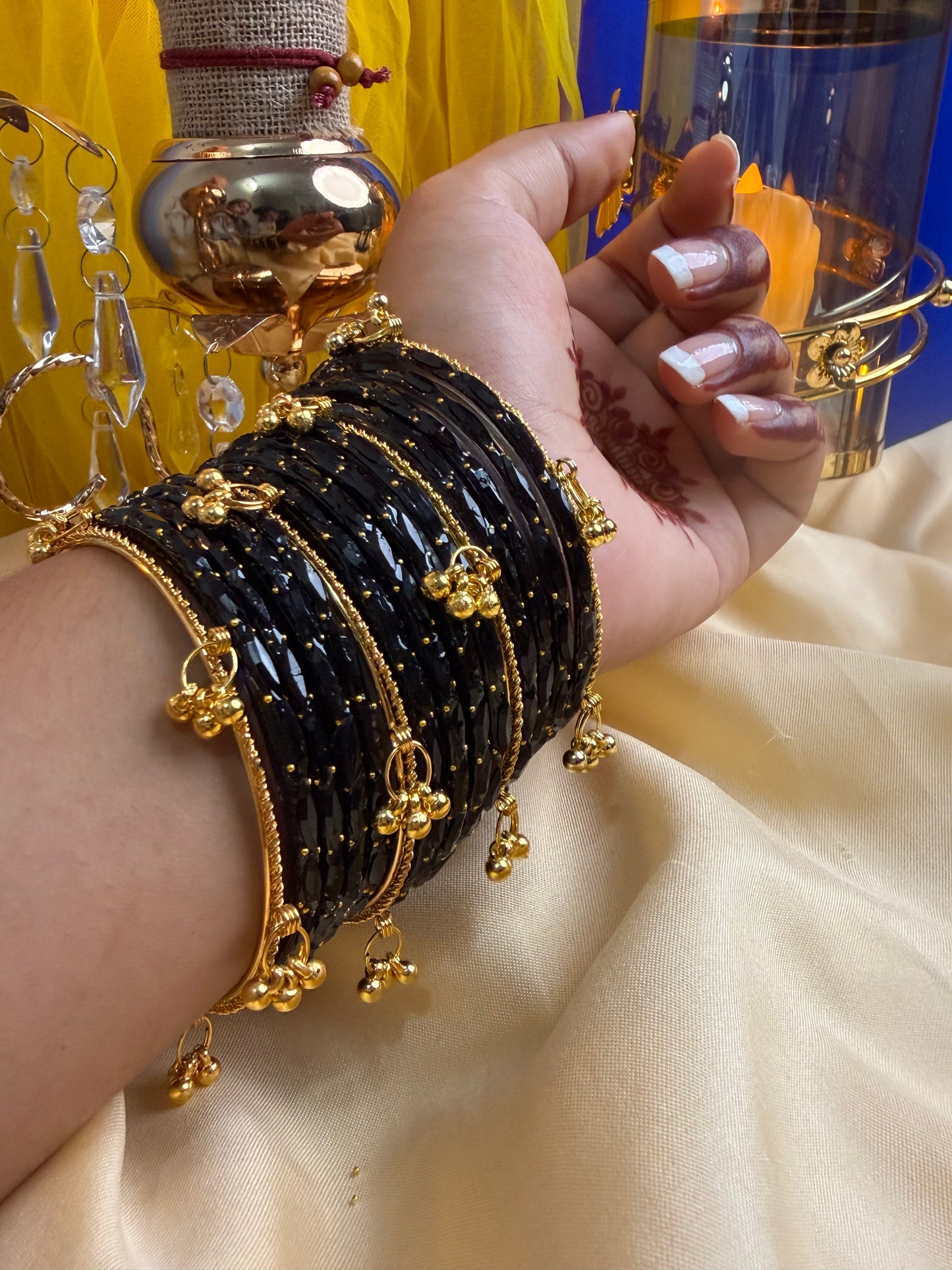 Kashmiri Raindrop black with Ghunghroo bangles set.