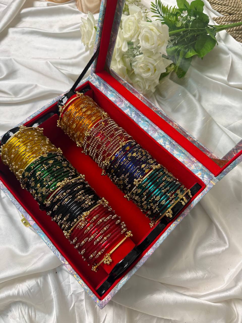 KADAM Premium Kashmiri Bangle Gift Box — 96 Bangles & 10 Ghungroo Bangles (Box included )