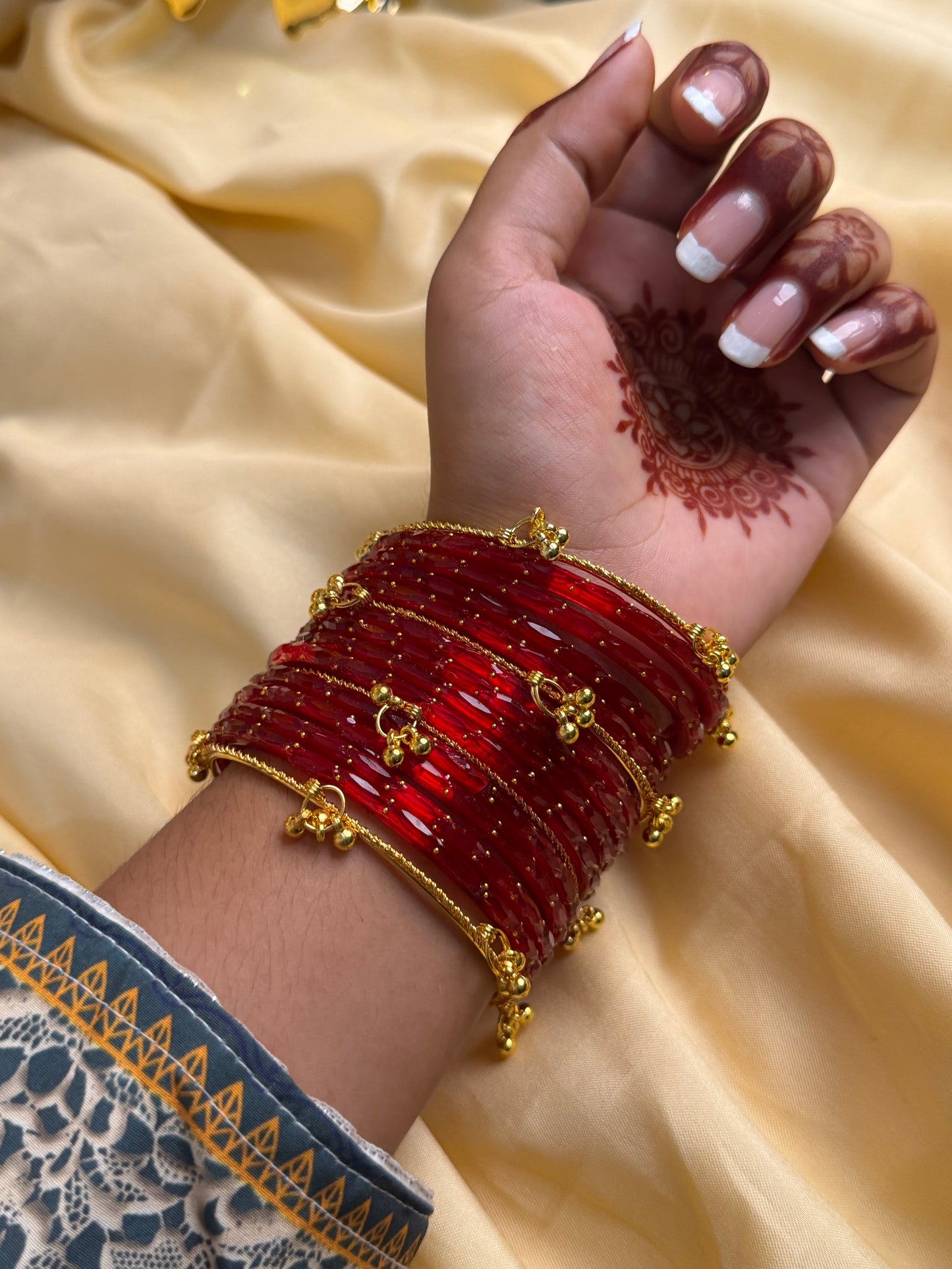 Kashmiri Jhumka Raindrop Red Bangles