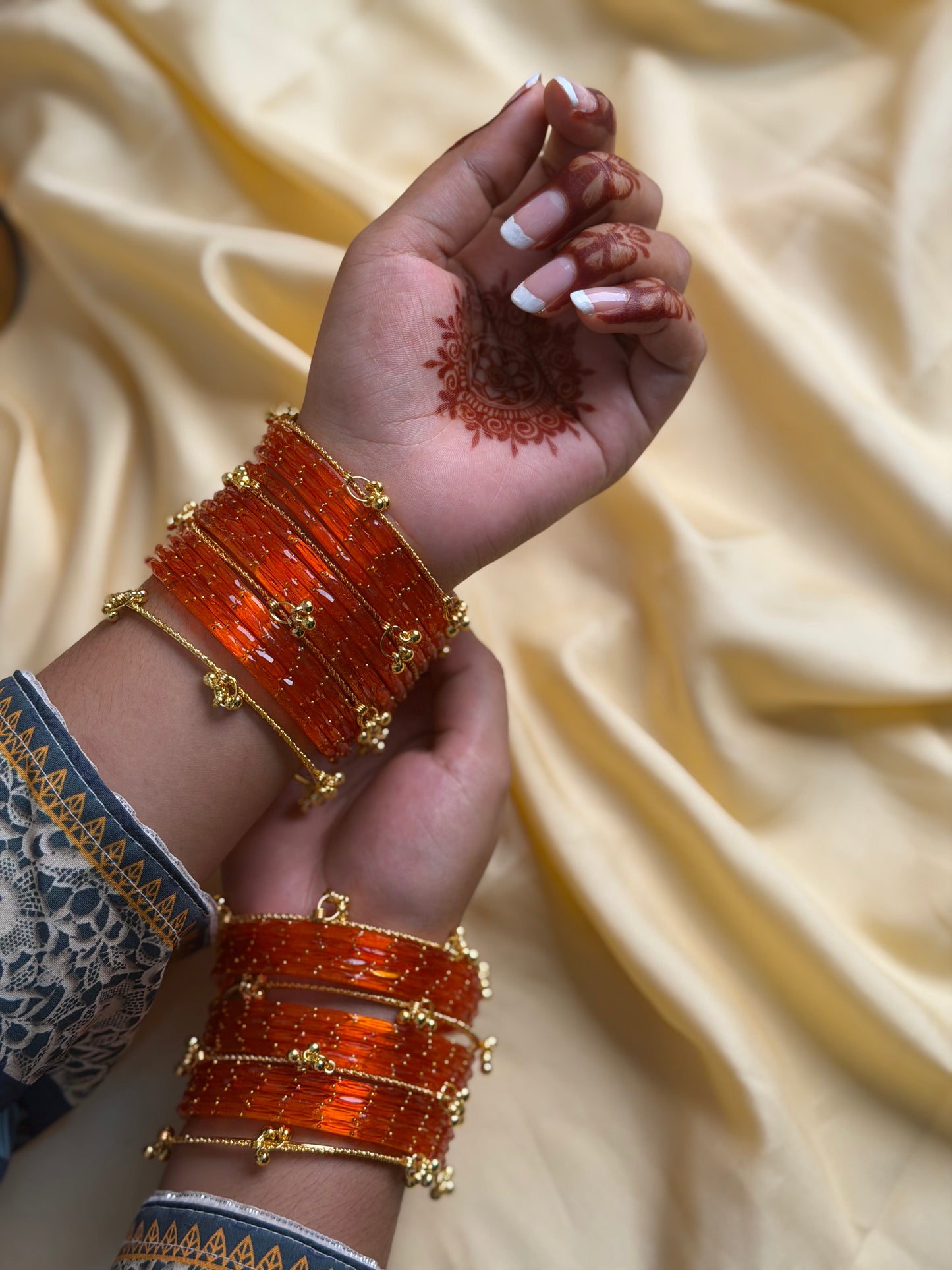 Kashmiri Amber Orange Raindrop stone Ghungroo Glass Bangles