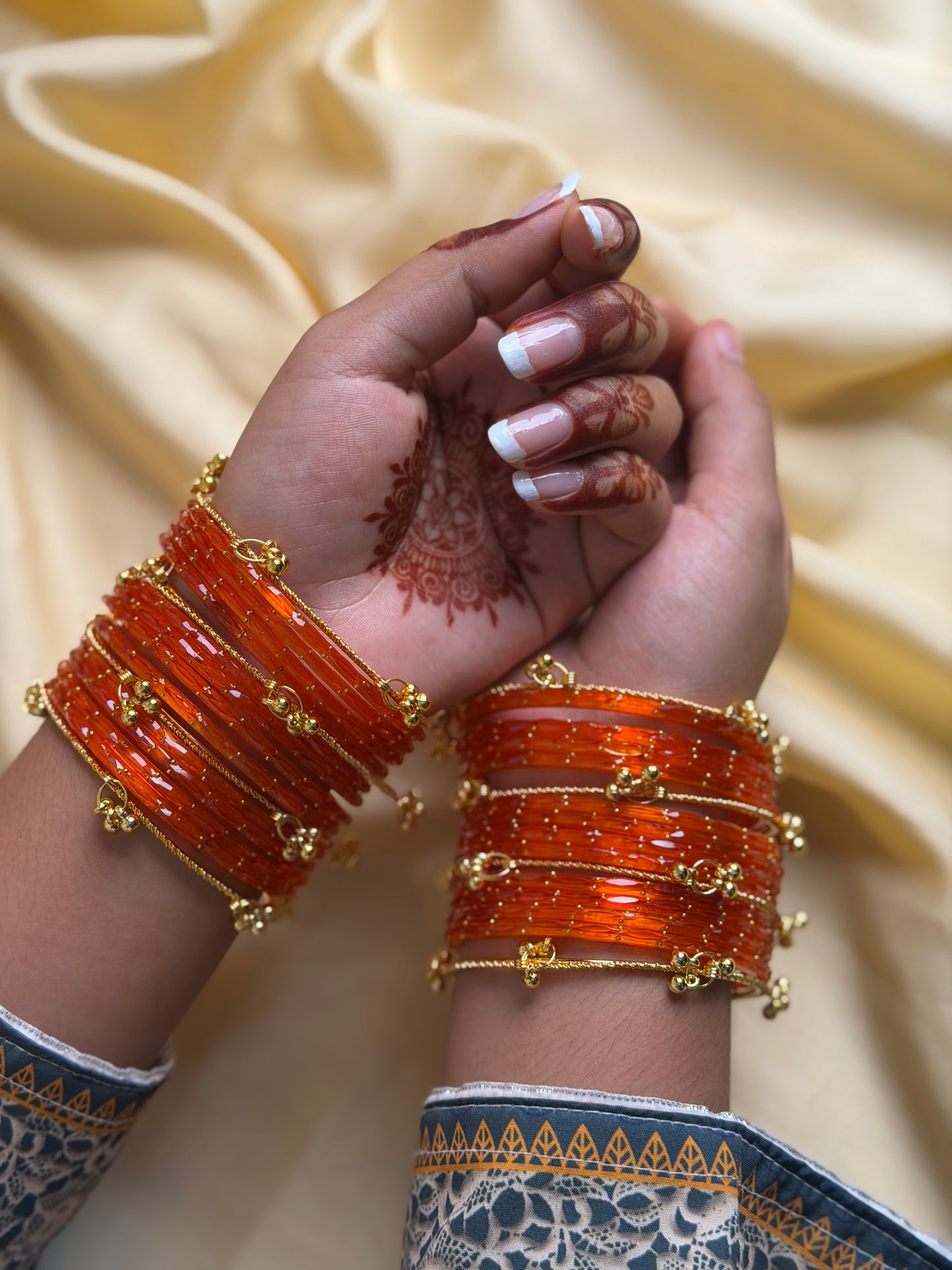 Kashmiri Amber Orange Raindrop stone Ghungroo Glass Bangles
