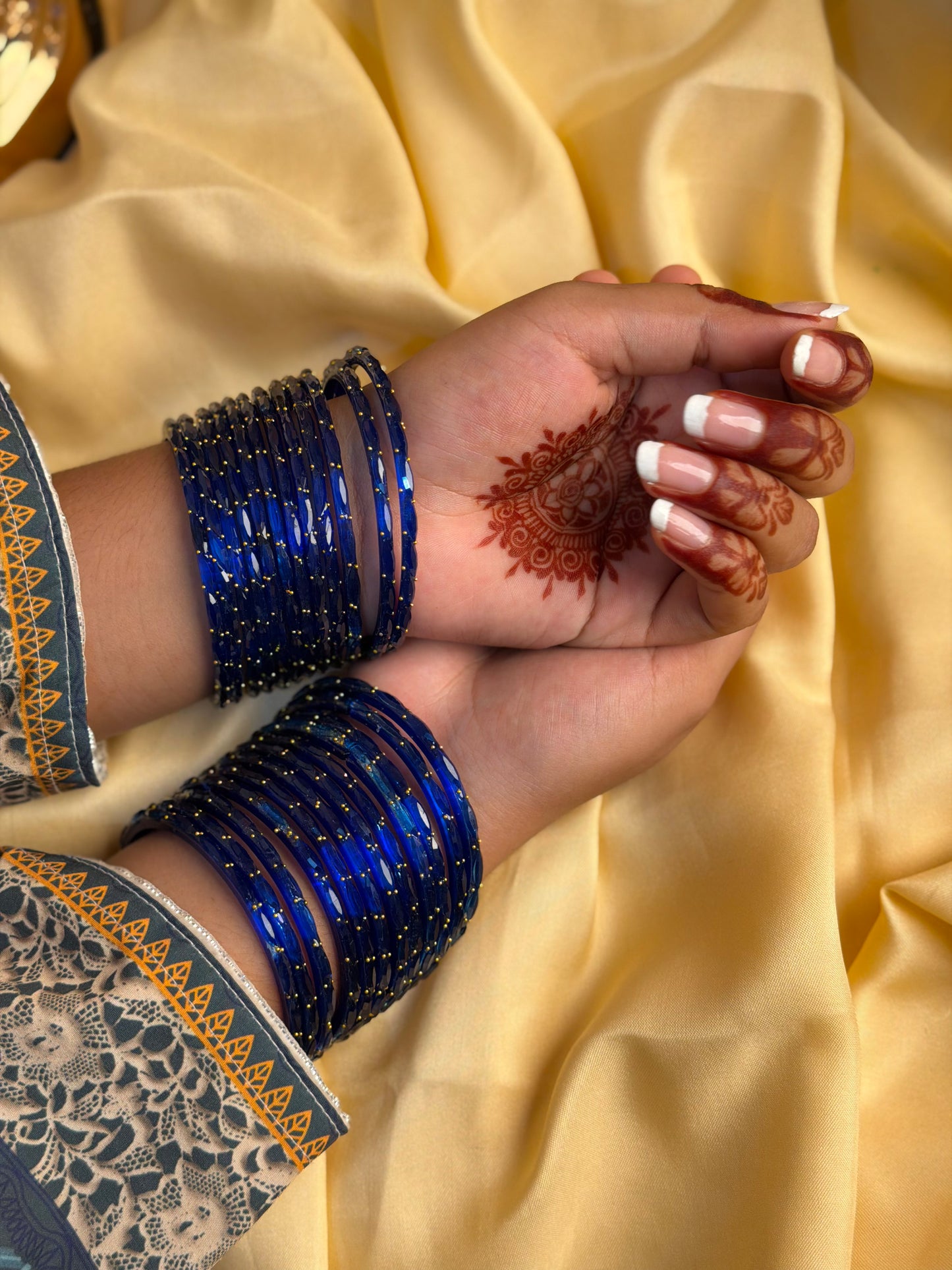 Kashmiri  Raindrop Royal Blue  Bangles