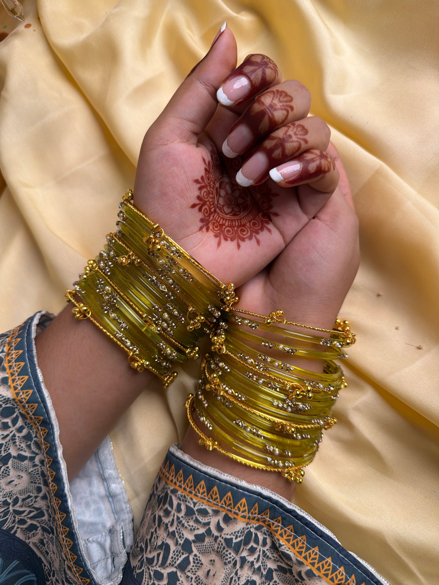 Kashmiri  Jhumka Olive Green  Bangles Set