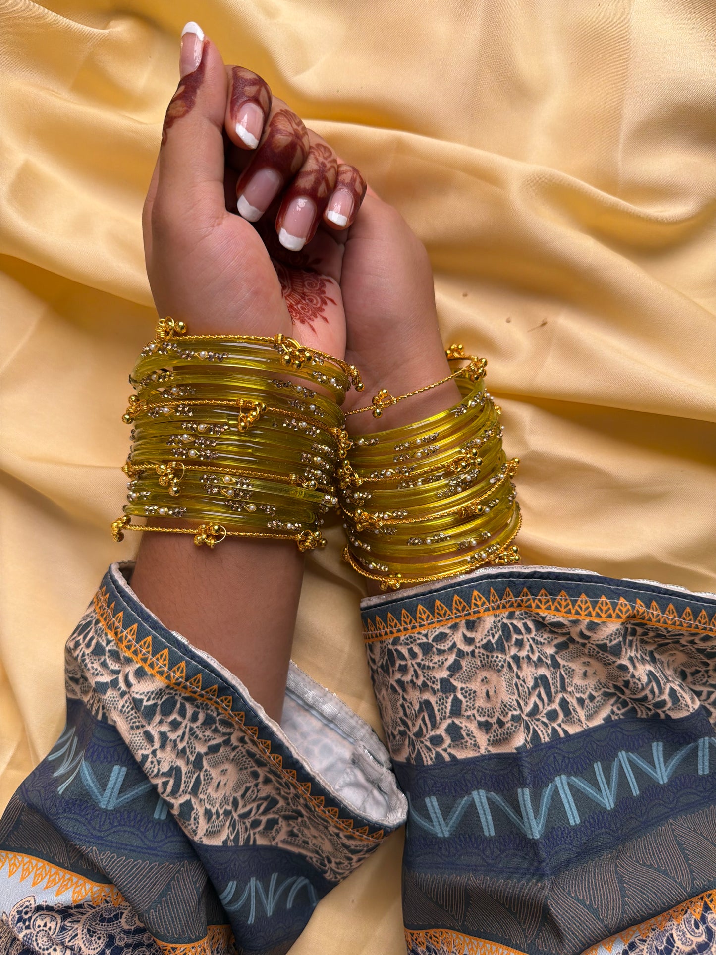 Kashmiri  Jhumka Olive Green  Bangles Set
