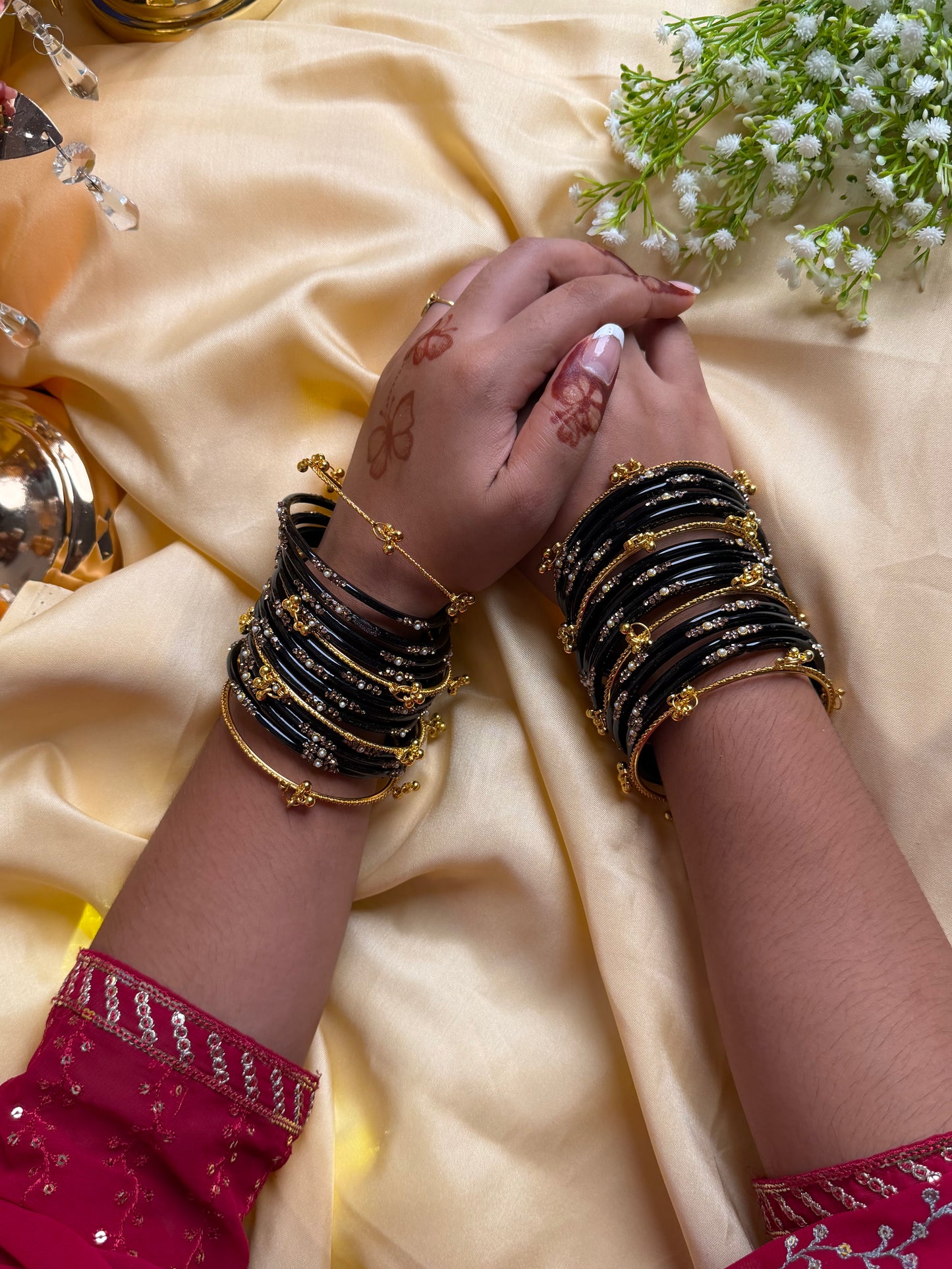Kashmiri Jhumka Black Bangles Set