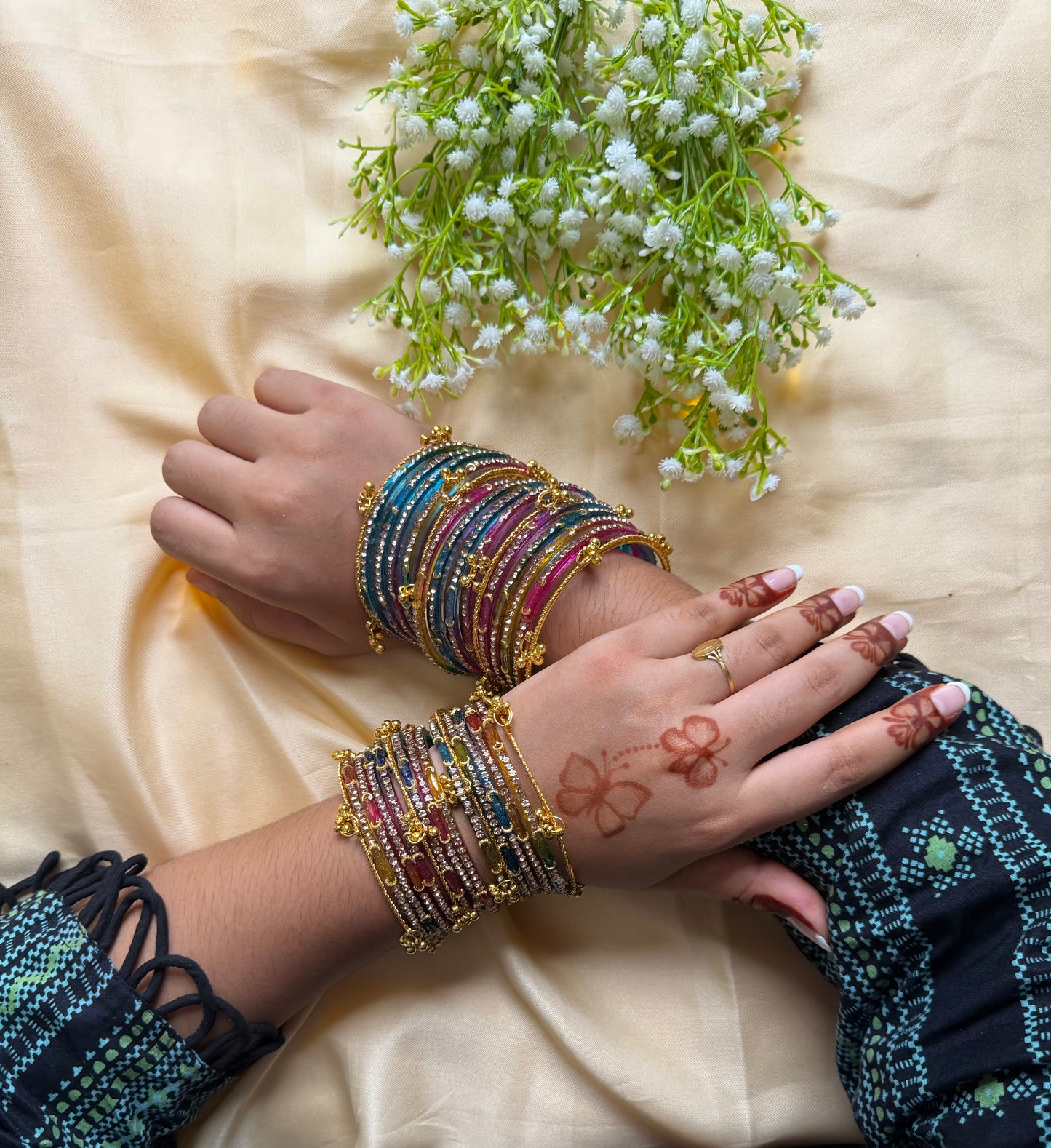 Kashmiri  Dadima Jhumka Multi Color Bangles Set