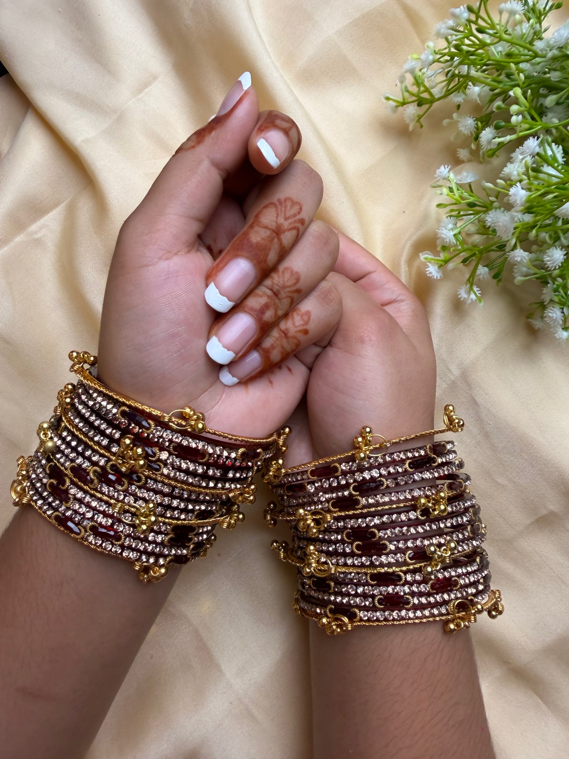 DADIMA Royal Wine
Heritage Kashmiri Bangles