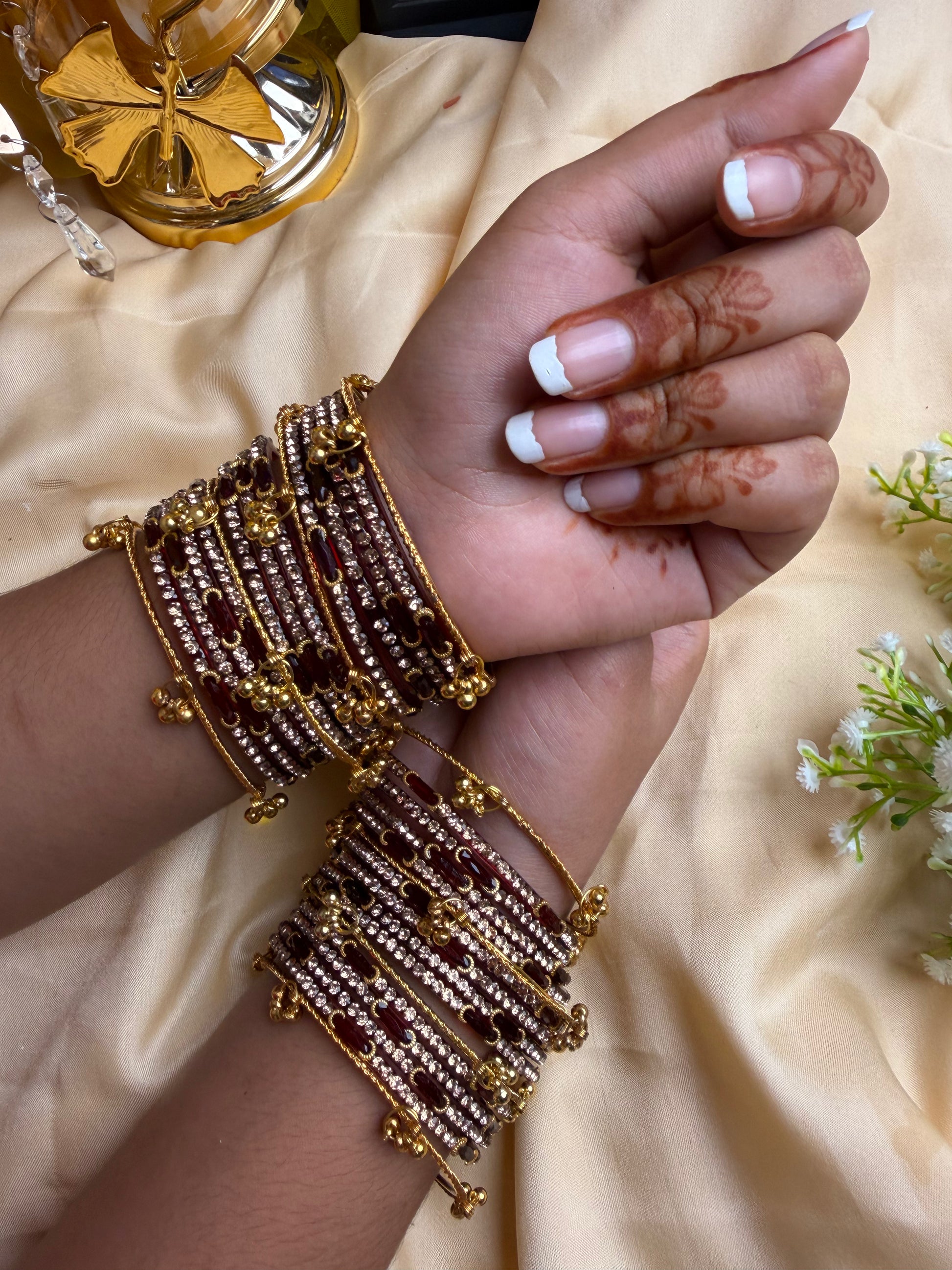 DADIMA Royal Wine
Heritage Kashmiri Bangles