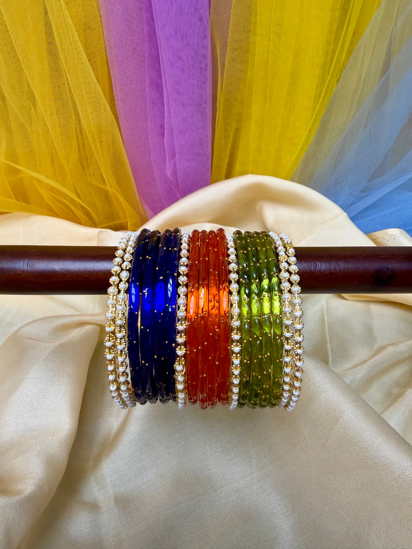 Kashmiri Pearl-Craft Multicolour Glass Bangles