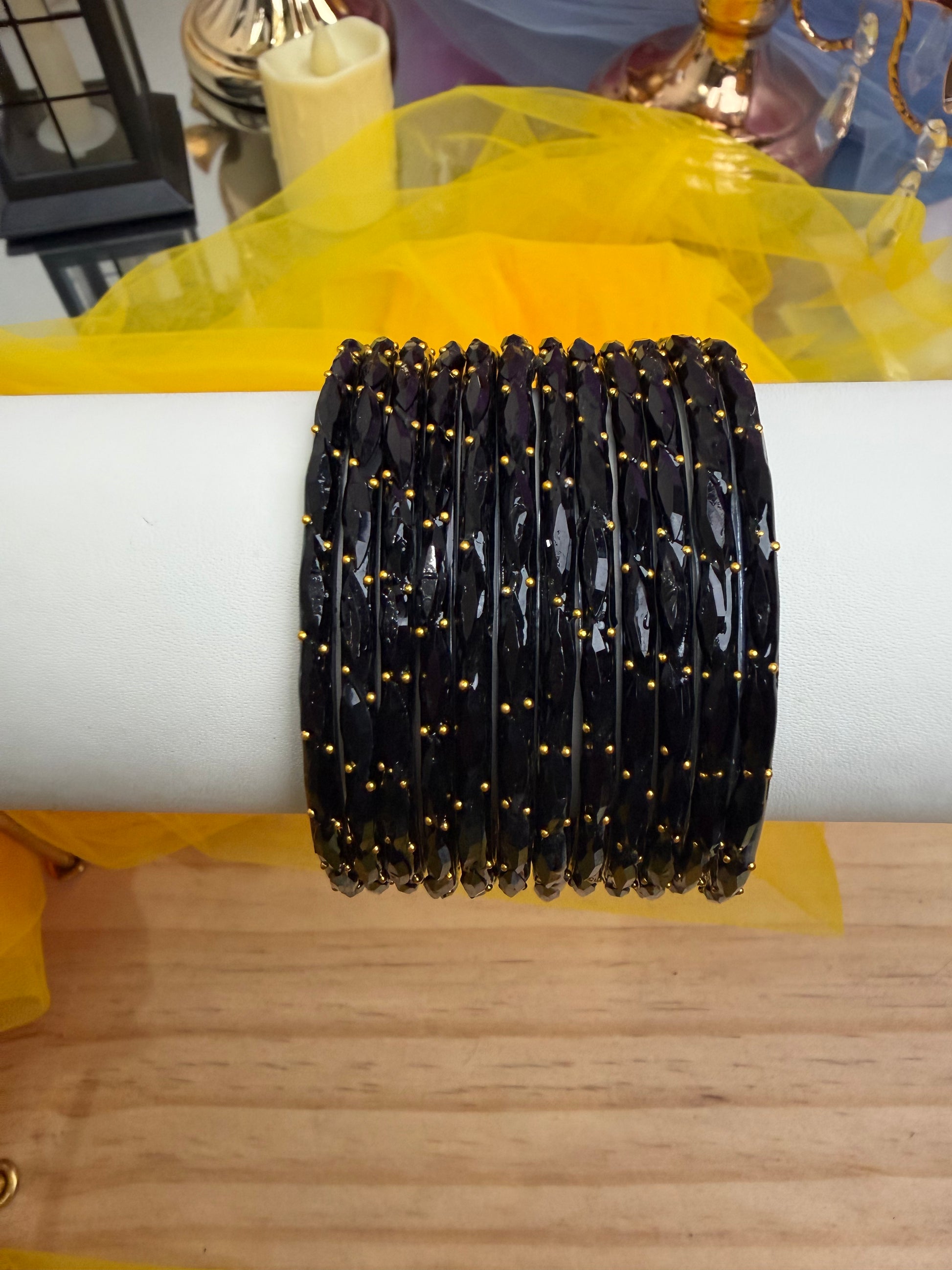 Kashmiri Raindrop black bangles set.