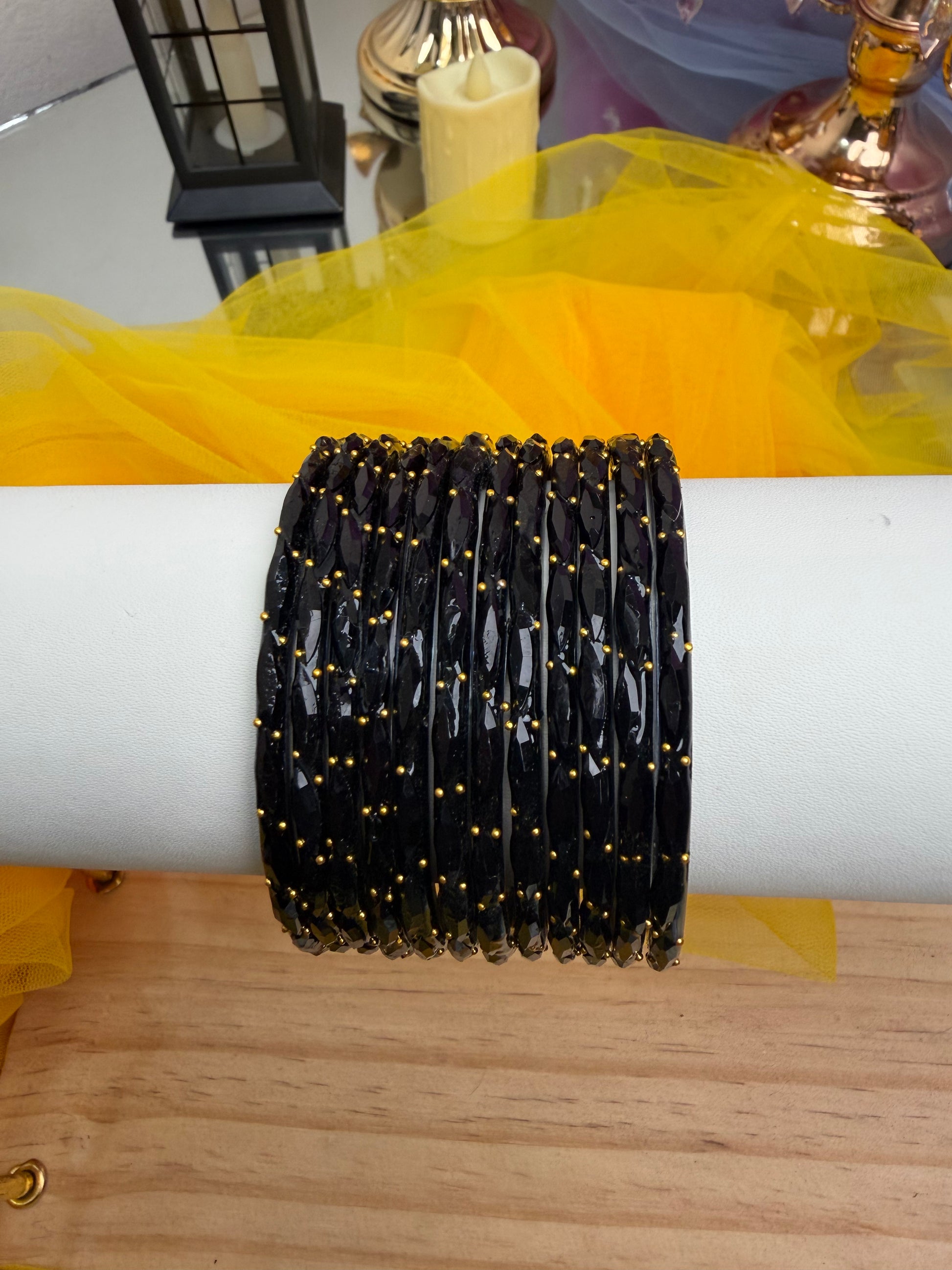 Kashmiri Raindrop black bangles set.