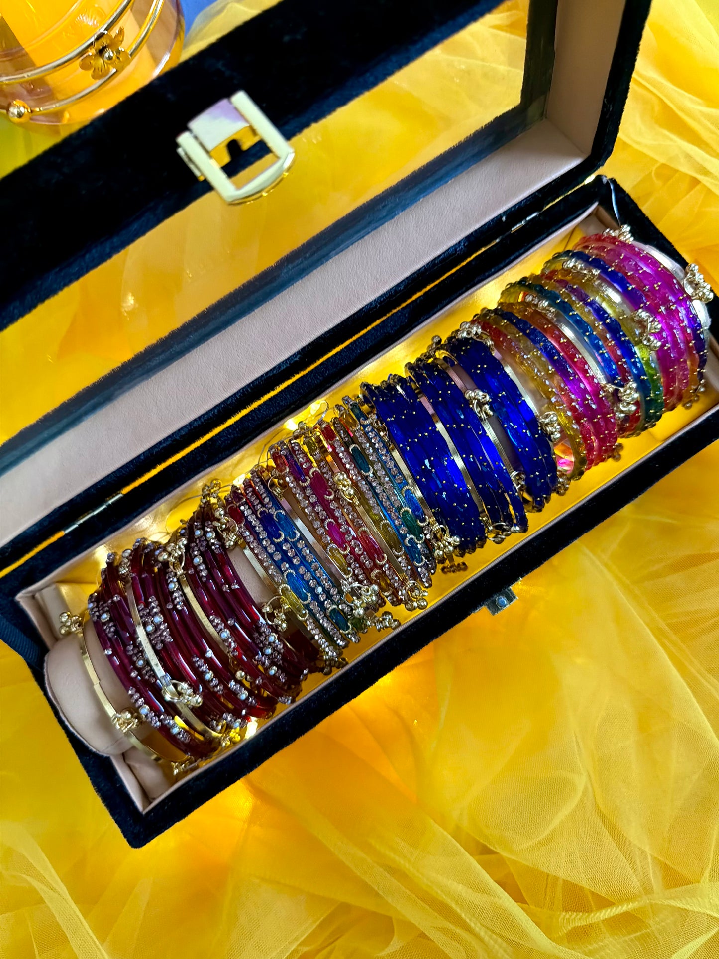 Kashmiri Premium 1 Row Bangle Box – 4 Sets | 16 Ghungroo Included